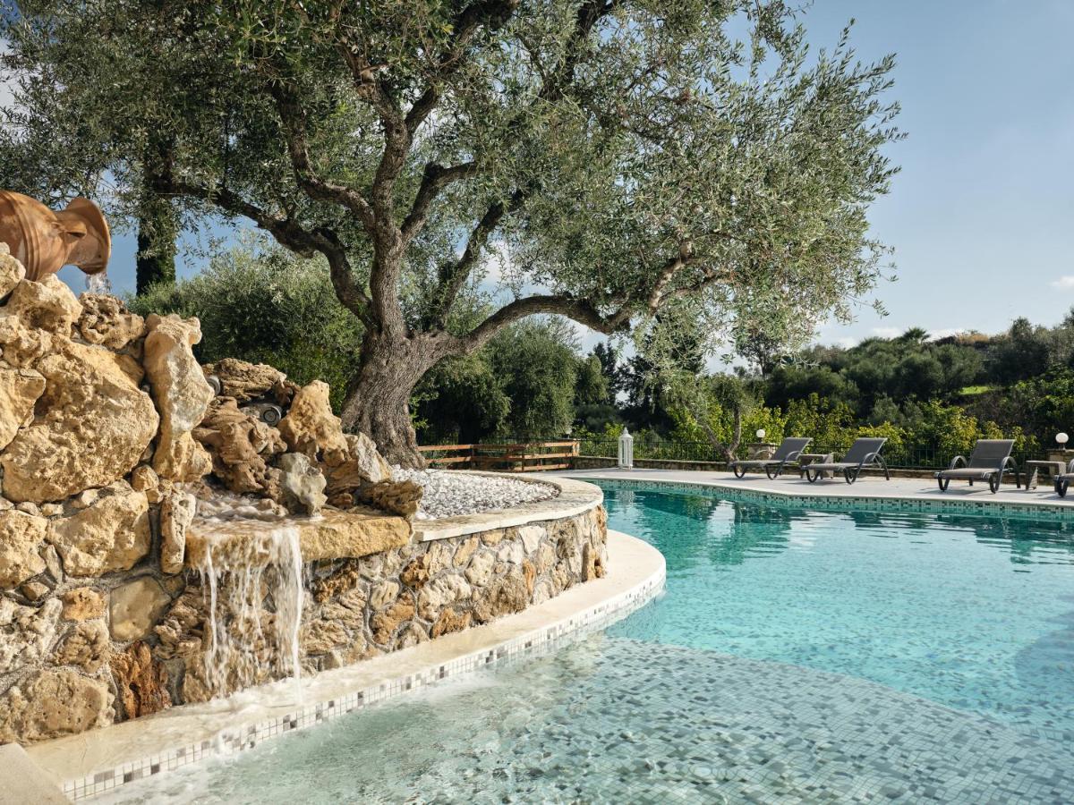 Villa Castelletto Heated Pool Jacuzzi Kypseli Exterior photo